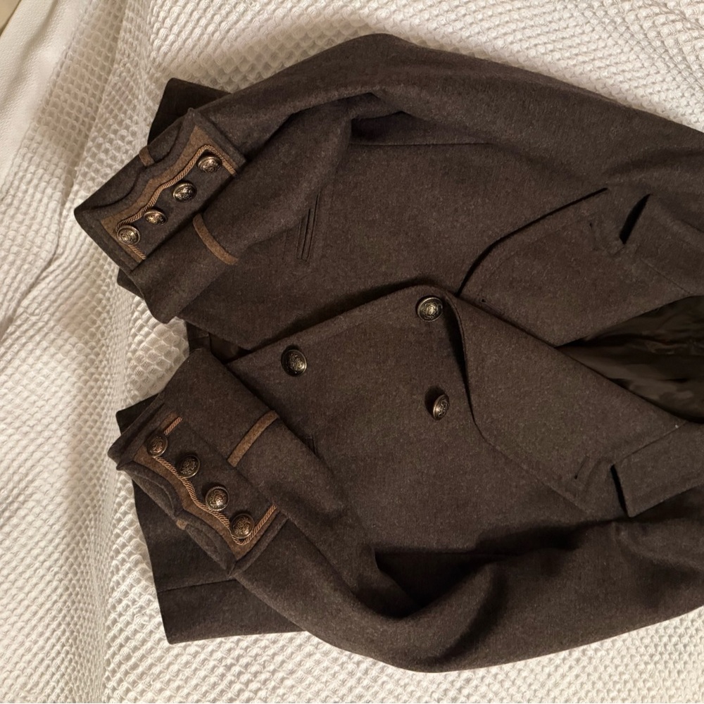 Designer Brunello Cucinelli brown wool jacket never worn size 12